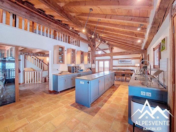 Image No.4-4 Bed House for sale