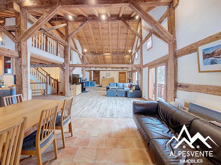 Image No.8-4 Bed House for sale