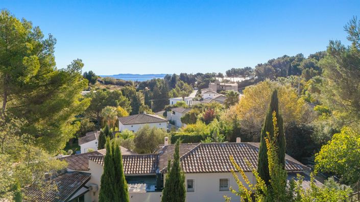 Image No.7-6 Bed House for sale