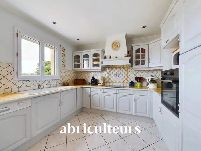 Image No.5-4 Bed House for sale