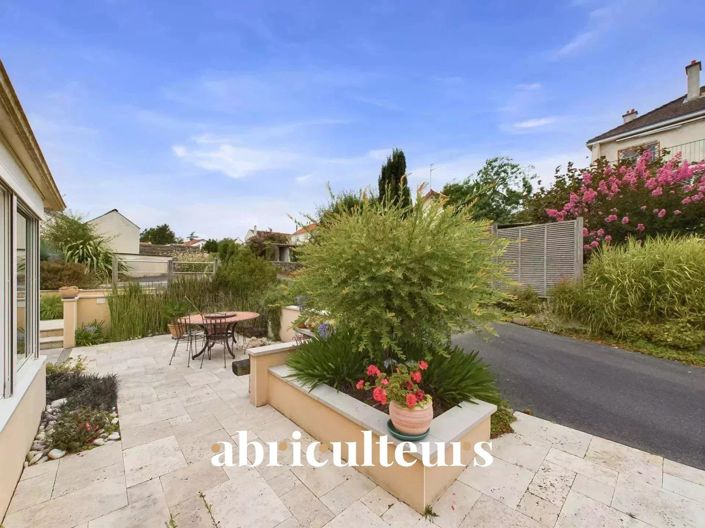 Image No.7-4 Bed House for sale