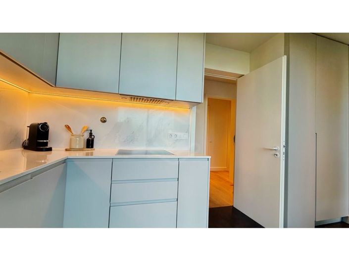 Image No.10-1 Bed Apartment for sale