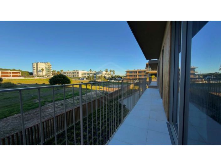 Image No.25-1 Bed Apartment for sale