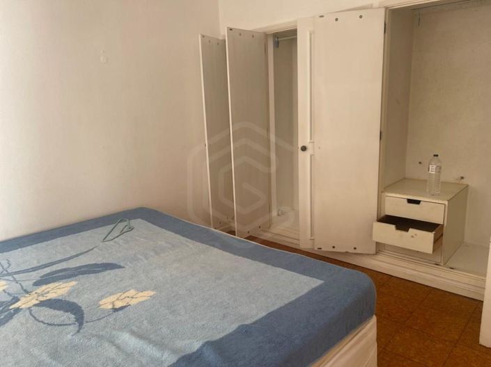 Image No.8-2 Bed House for sale