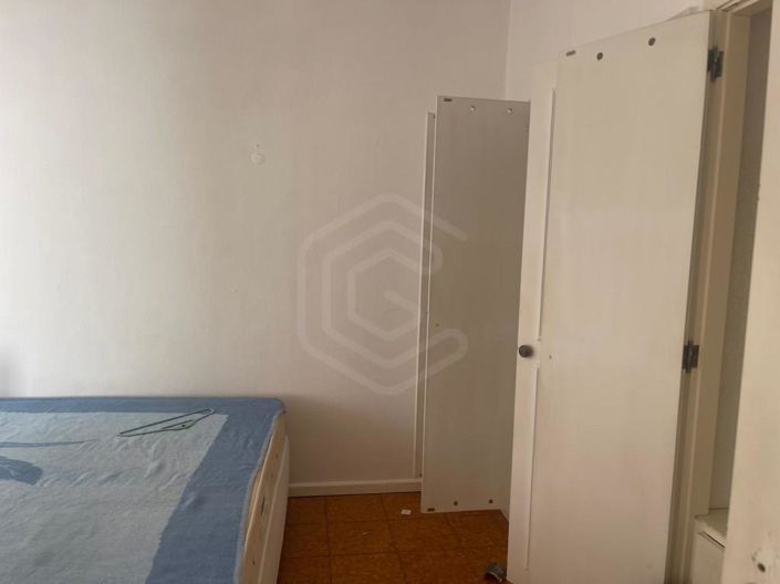 Image No.9-2 Bed House for sale