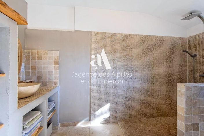 Image No.17-Maison de 6 chambres à vendre à Mouriès