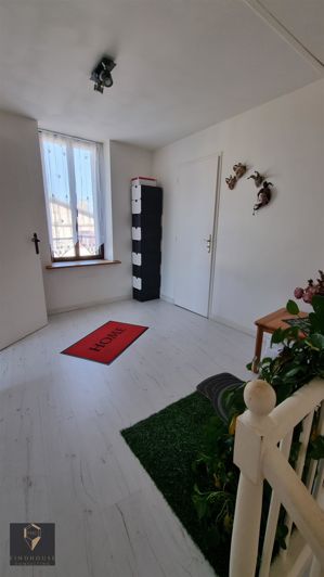 Image No.12-3 Bed House for sale