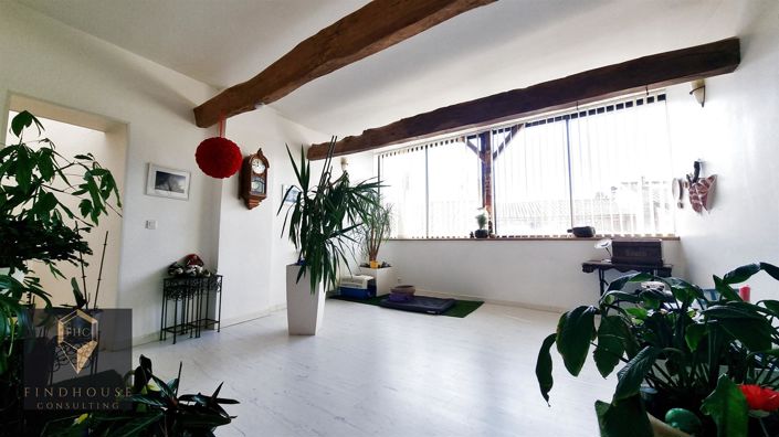 Image No.2-3 Bed House for sale