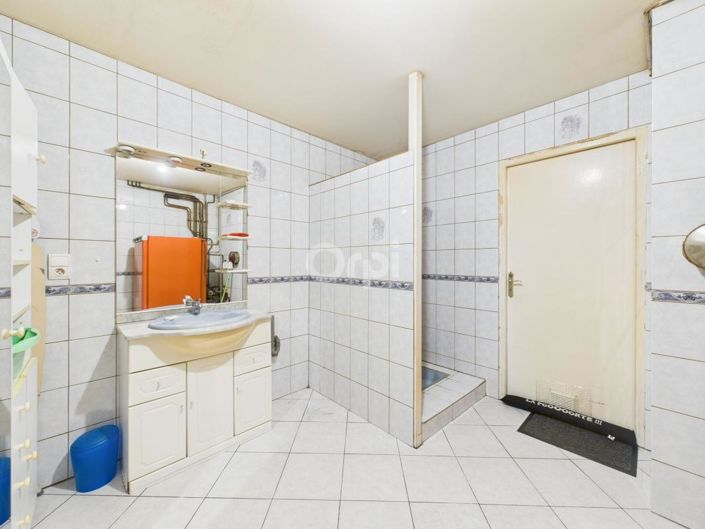 Image No.11-4 Bed House for sale