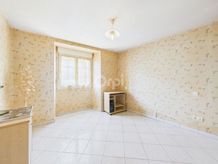 Image No.12-4 Bed House for sale