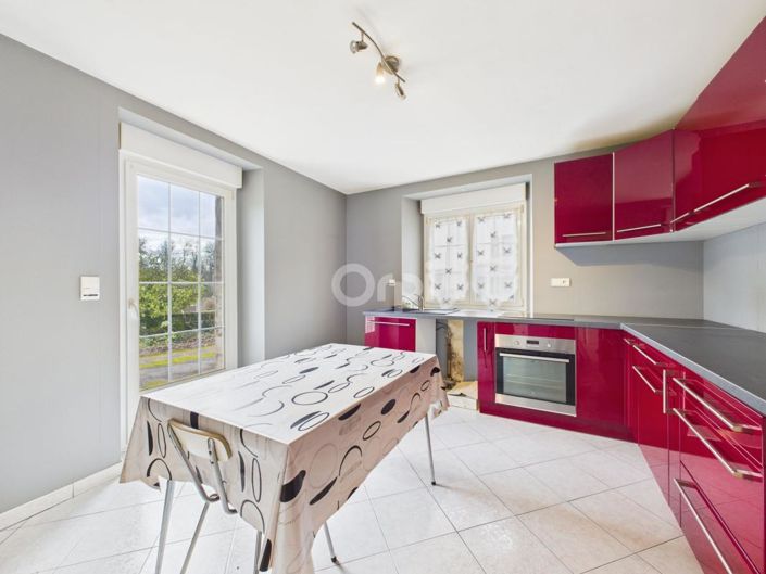 Image No.2-4 Bed House for sale