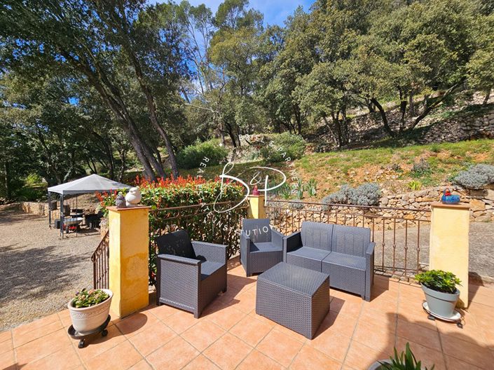 Image No.17-5 Bed House for sale