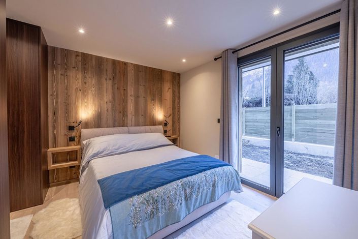 Image No.6-4 Bed House for sale