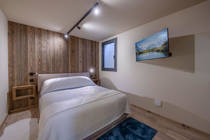 Image No.9-4 Bed House for sale