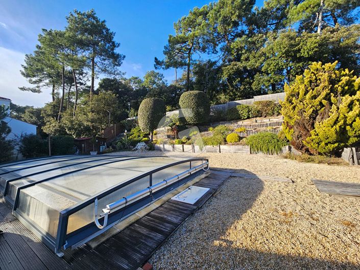 Image No.9-3 Bed House for sale