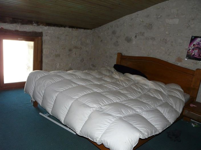 Image No.8-2 Bed House for sale