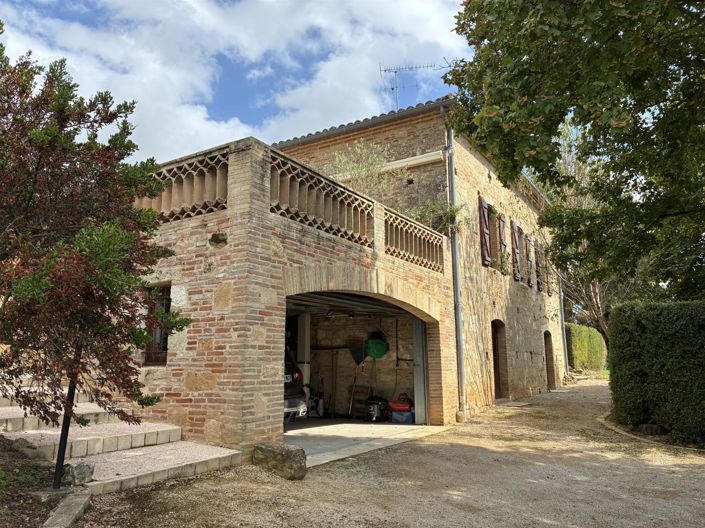 Image No.26-7 Bed House for sale