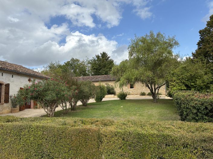 Image No.34-7 Bed House for sale