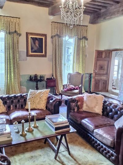 Image No.8-3 Bed House for sale