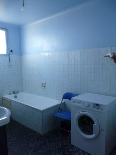 Image No.2-4 Bed House for sale