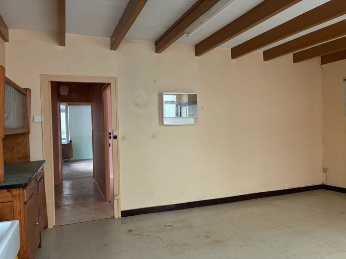 Image No.6-2 Bed House for sale