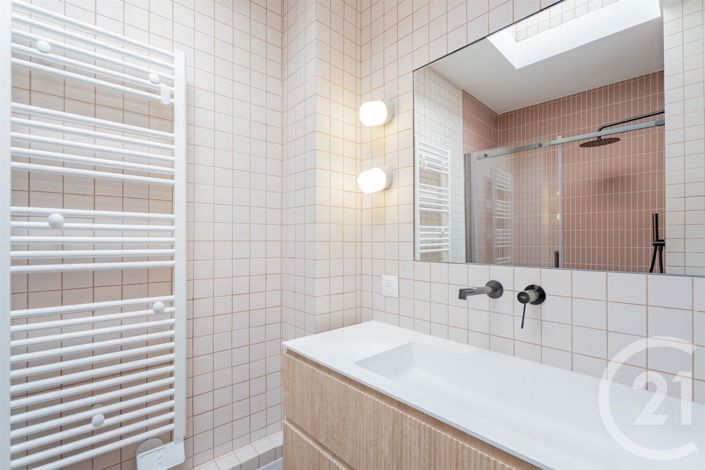 Image No.8-Appartement de 2 chambres à vendre à Nice