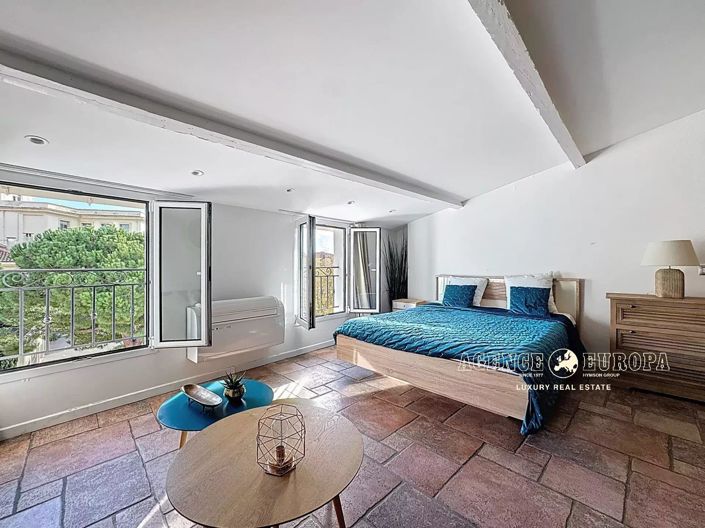 Image No.8-5 Bed Apartment for sale