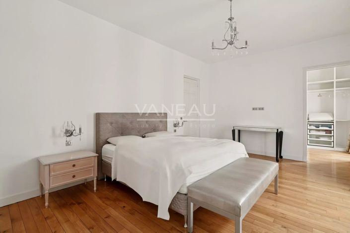 Image No.12-Appartement de 4 chambres à vendre à Neuilly-sur-Seine