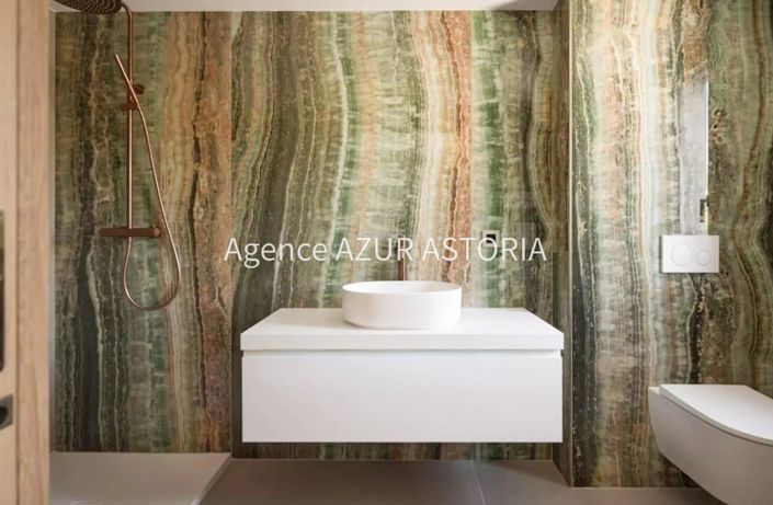 Image No.16-5 Bed House for sale