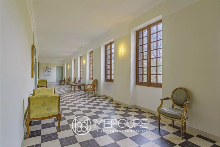 Image No.11-5 Bed House for sale