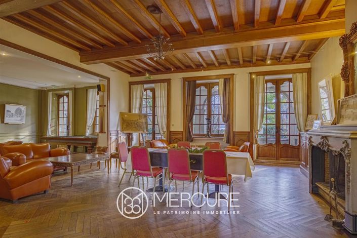 Image No.5-5 Bed House for sale