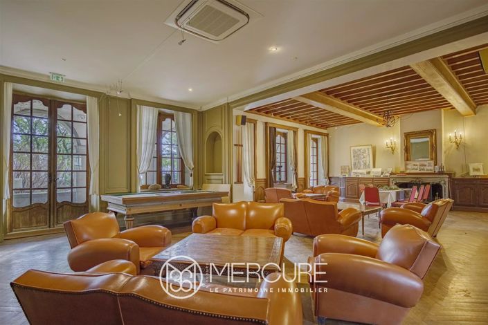 Image No.7-5 Bed House for sale