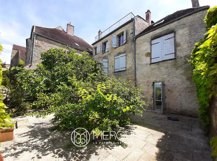 Image No.2-5 Bed House for sale