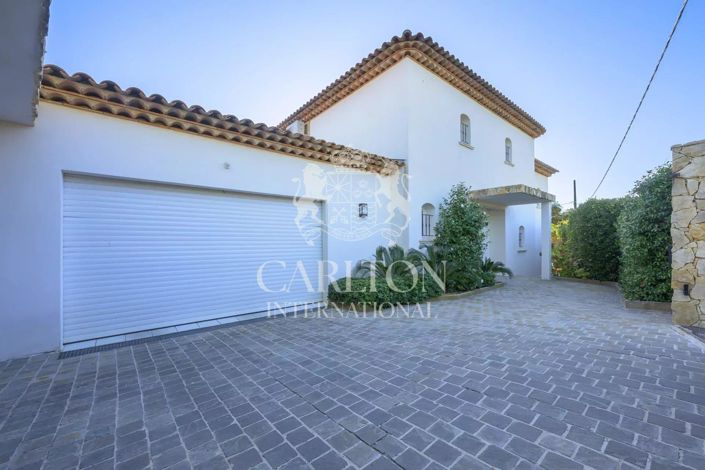 Image No.32-4 Bed House for sale