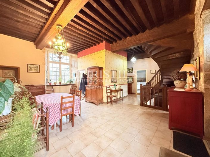 Image No.11-4 Bed House for sale