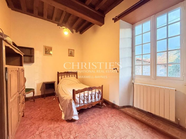 Image No.21-4 Bed House for sale