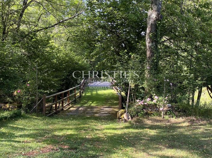 Image No.6-4 Bed House for sale