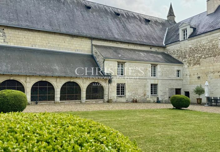 Image No.12-6 Bed House for sale