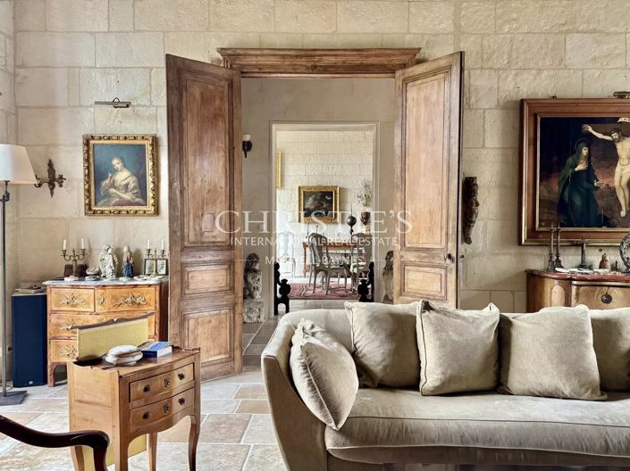 Image No.4-6 Bed House for sale