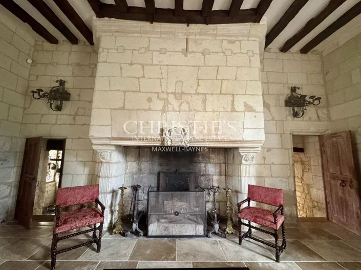 Image No.9-6 Bed House for sale