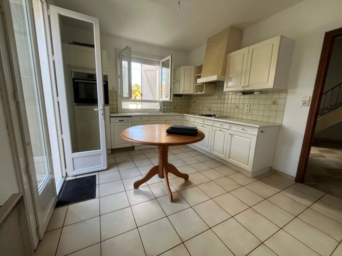 Image No.10-House for sale