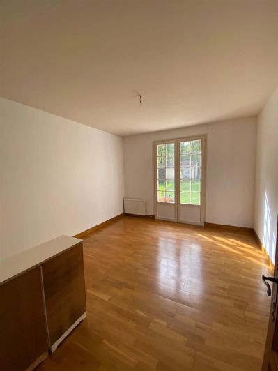 Image No.12-House for sale