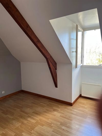 Image No.14-House for sale