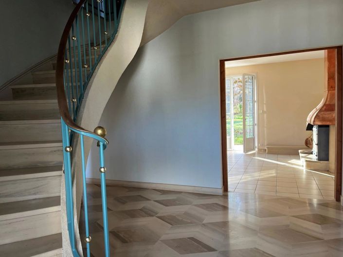 Image No.6-House for sale