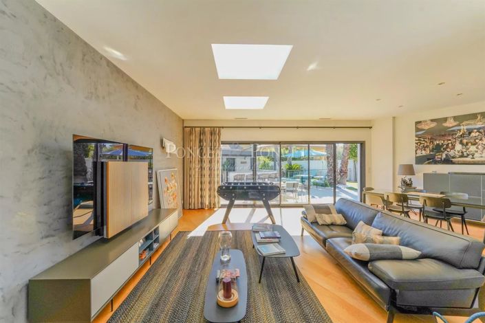 Image No.11-5 Bed House for sale