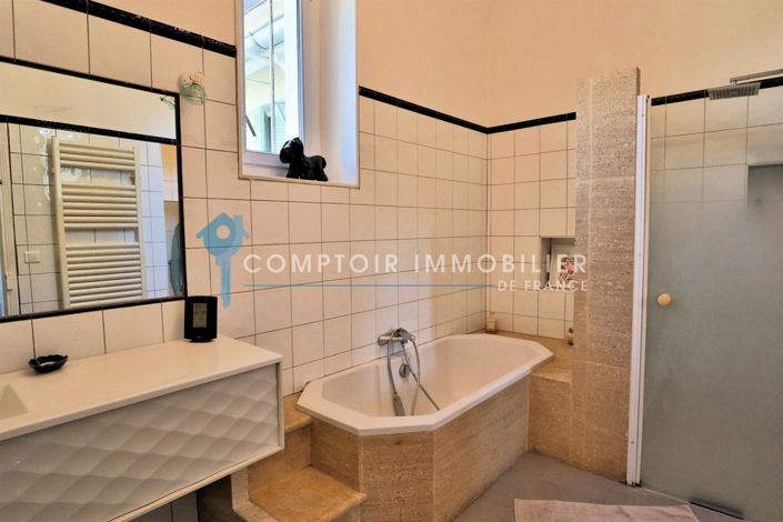 Image No.14-4 Bed House for sale