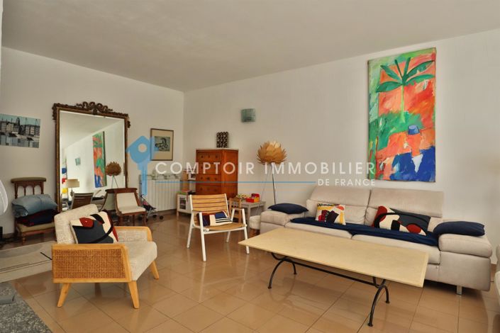 Image No.9-Maison de 4 chambres à vendre à Noves