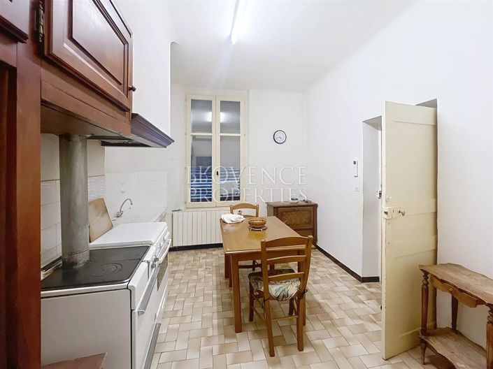 Image No.2-7 Bed Apartment for sale