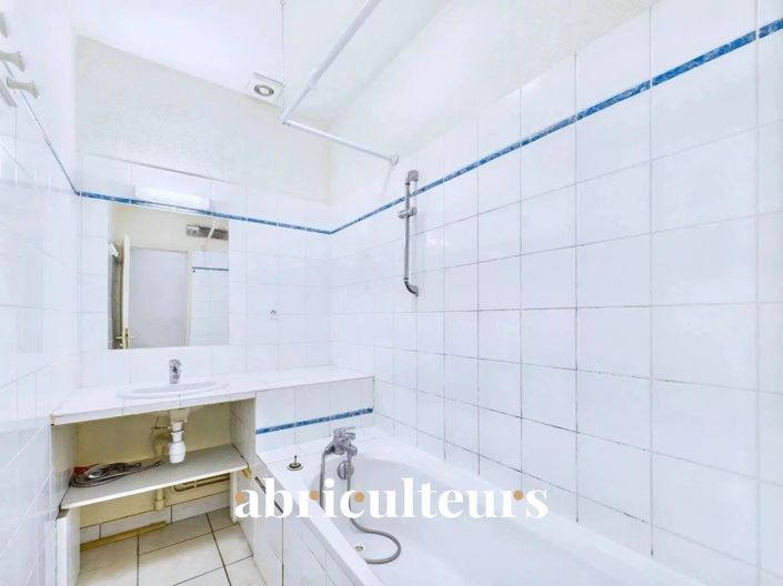 Image No.12-1 Bed Apartment for sale