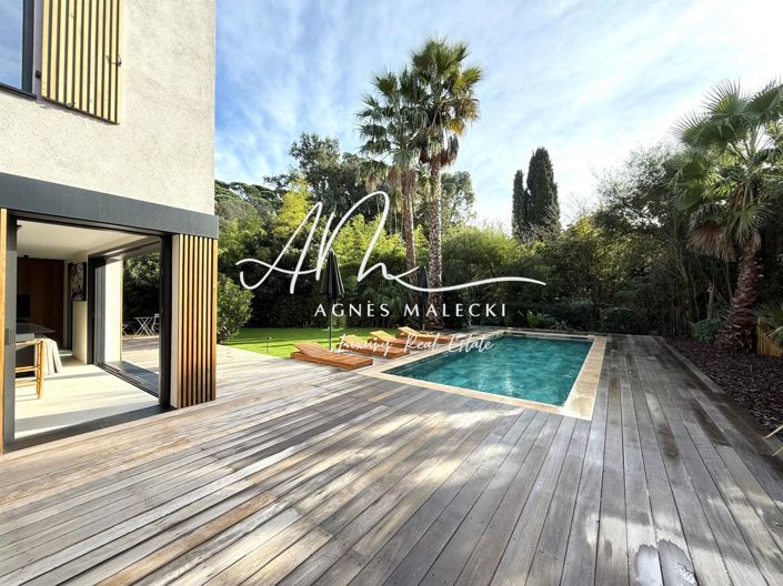 Image No.7-4 Bed House for sale